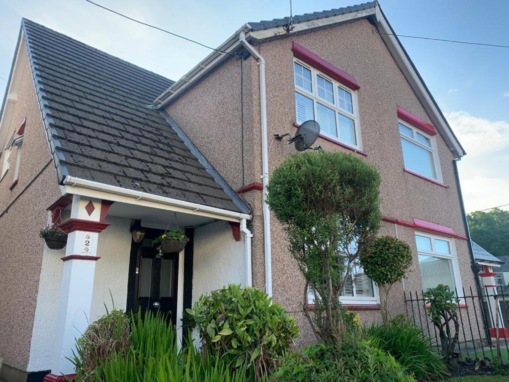 Cosy, Dog Friendly House On The Fringe Of The Brecon Beacons Villa Tredegar Eksteriør billede